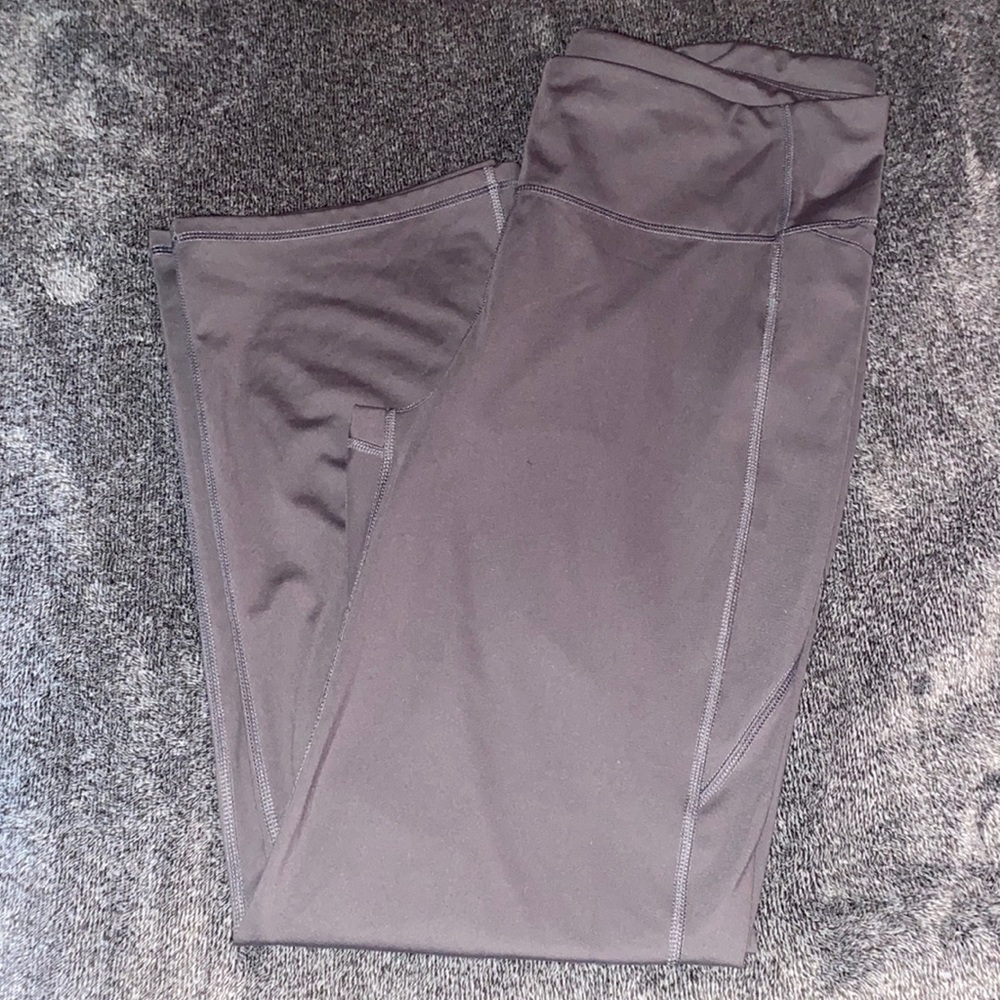 Womens Mid Rise Straight Leg All in Motion Leggings